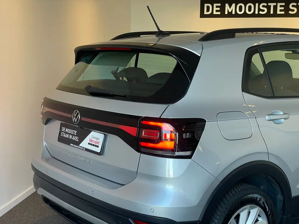 Volkswagen T-Cross 1.0 TSI Life uit 2023, foto 10