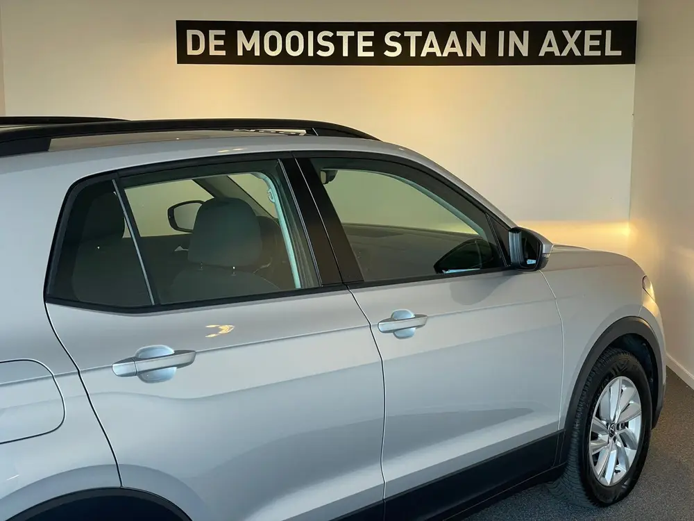 Volkswagen T-Cross 1.0 TSI Life uit 2023, foto 11