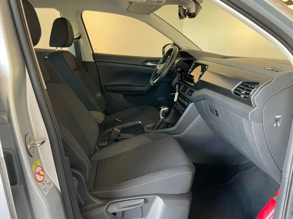 Volkswagen T-Cross 1.0 TSI Life uit 2023, foto 19