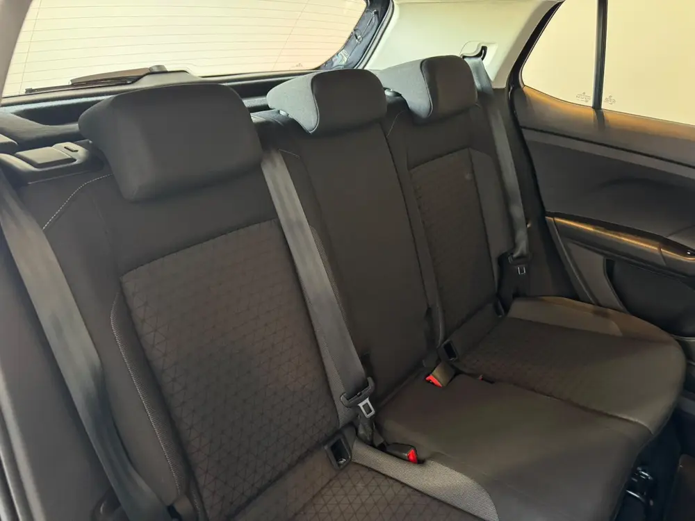 Volkswagen T-Cross 1.0 TSI Life uit 2024, foto 20