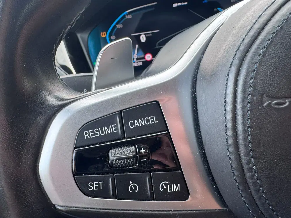 BMW 3-serie 320e Business Edition Plus uit 2022, foto 18