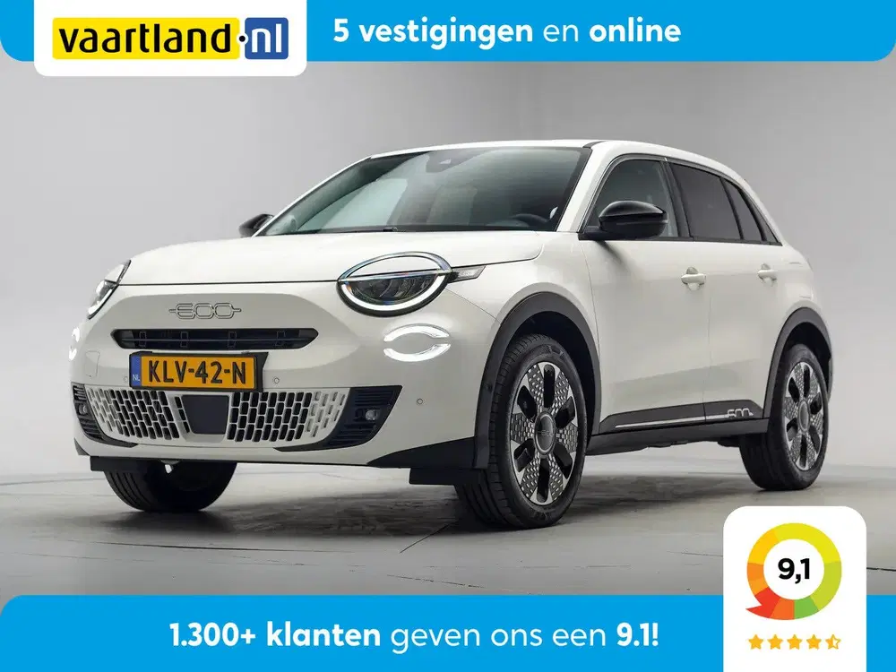 Fiat 600 1.2 Hybrid La Prima [ Clima Navi Apple uit 2025