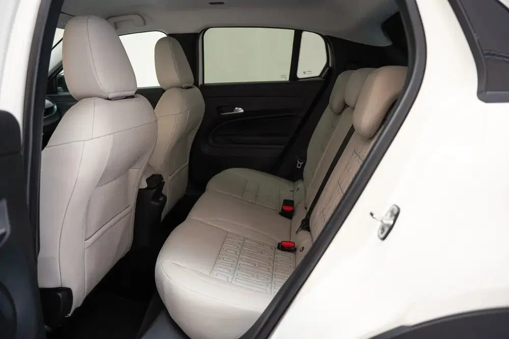 Fiat 600 1.2 Hybrid La Prima [ Clima Navi Apple uit 2025, foto 16