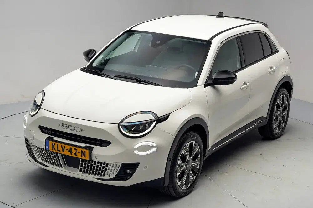 Fiat 600 1.2 Hybrid La Prima [ Clima Navi Apple uit 2025, foto 17