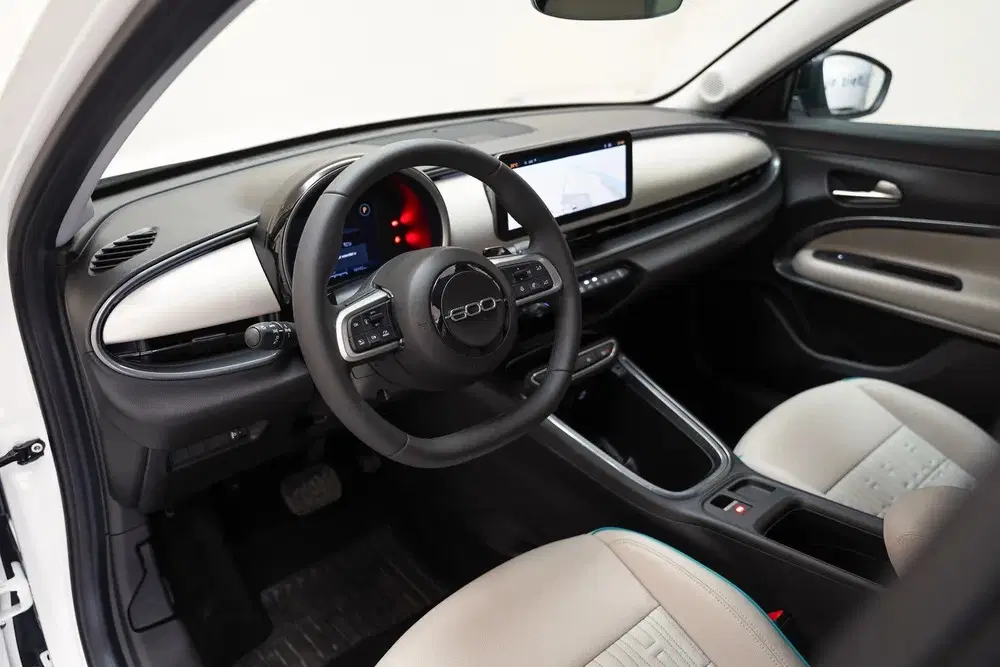 Fiat 600 1.2 Hybrid La Prima [ Clima Navi Apple uit 2025, foto 19