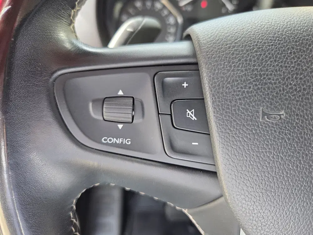 Opel Vivaro uit 2021, foto 12