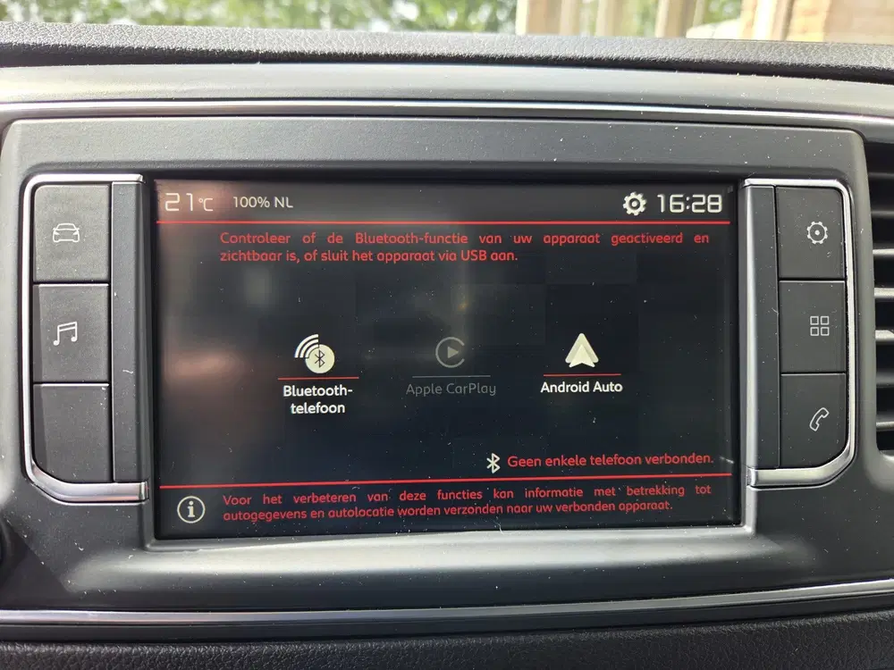 Opel Vivaro uit 2021, foto 19