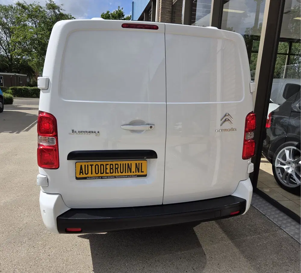 Opel Vivaro uit 2021, foto 5
