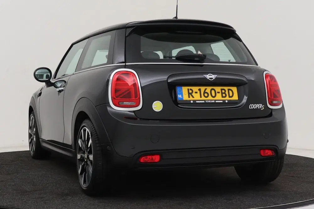 Mini Electric MINI Yours 33 kWh uit 2022, foto 11