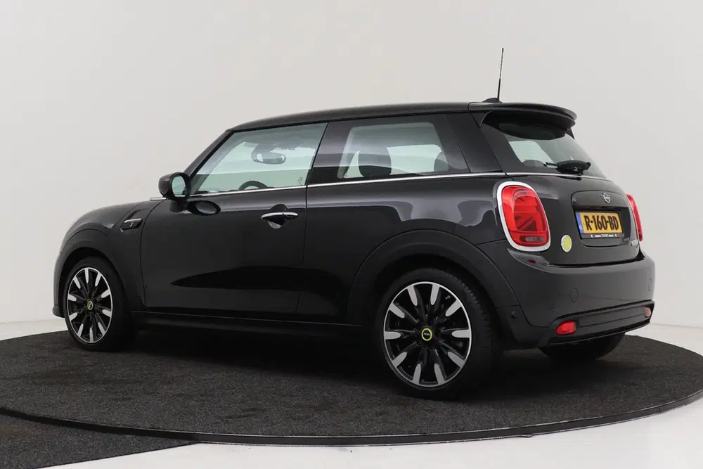Mini Electric MINI Yours 33 kWh uit 2022, foto 7