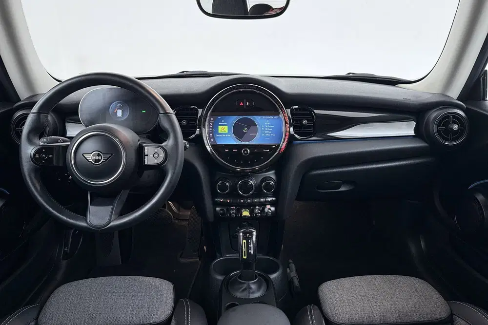 Mini Electric MINI Yours 33 kWh uit 2022, foto 9