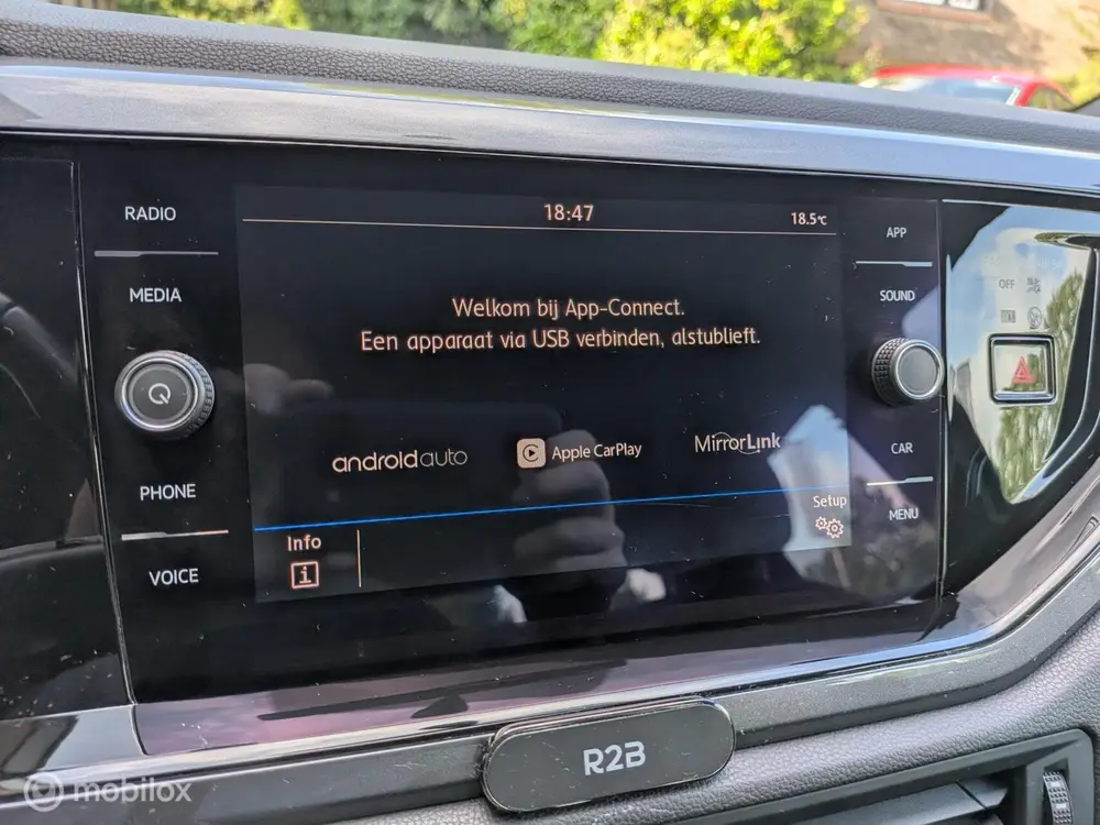 Volkswagen Polo 1.0 TSI CARPLAY|SPORTSTOEL|1E EIG|DEAL.ONH uit 2020, foto 12