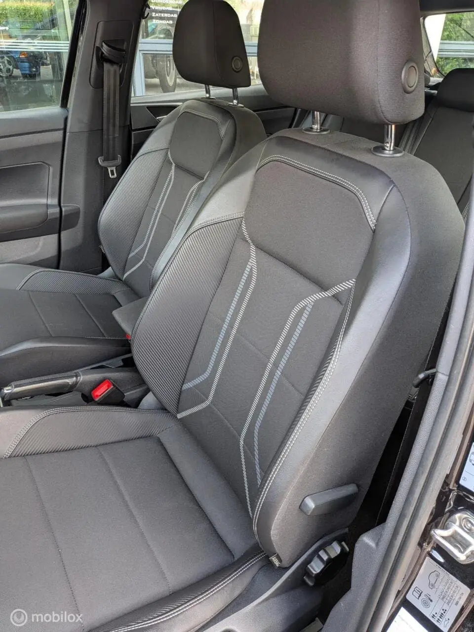 Volkswagen Polo 1.0 TSI CARPLAY|SPORTSTOEL|1E EIG|DEAL.ONH uit 2020, foto 19