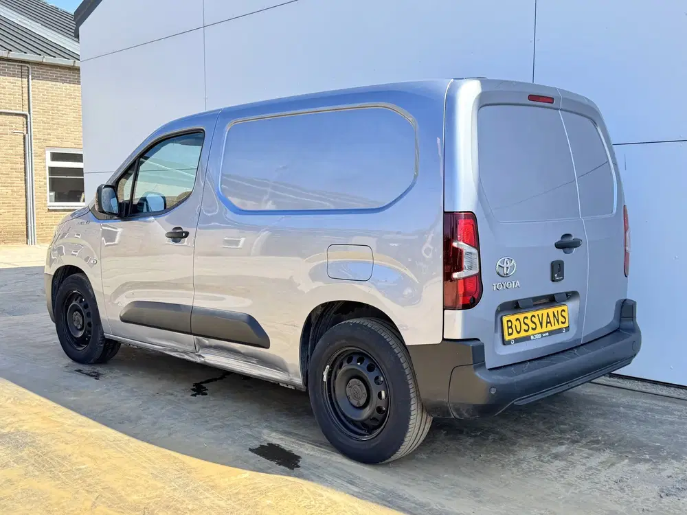 Toyota Proace City Comfort 50 kWh L1 Snelladen Clim uit 2022, foto 2