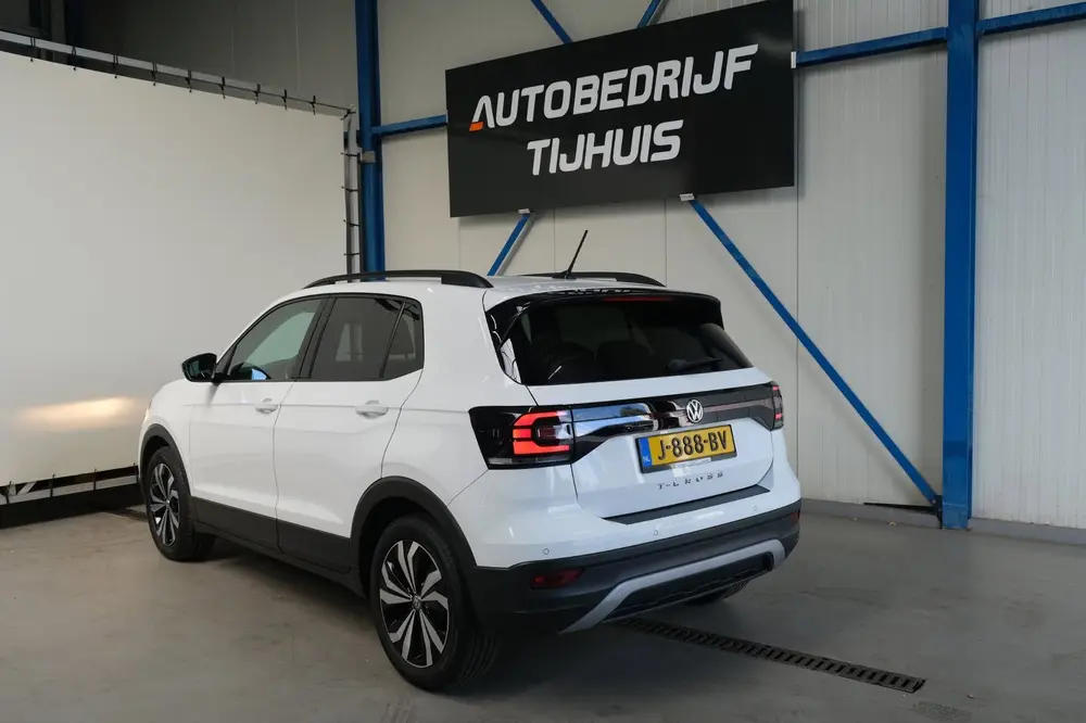 Volkswagen T-Cross 1.0 TSI Life - N.A.P. Airco, Cruise, PDC uit 2020, foto 4