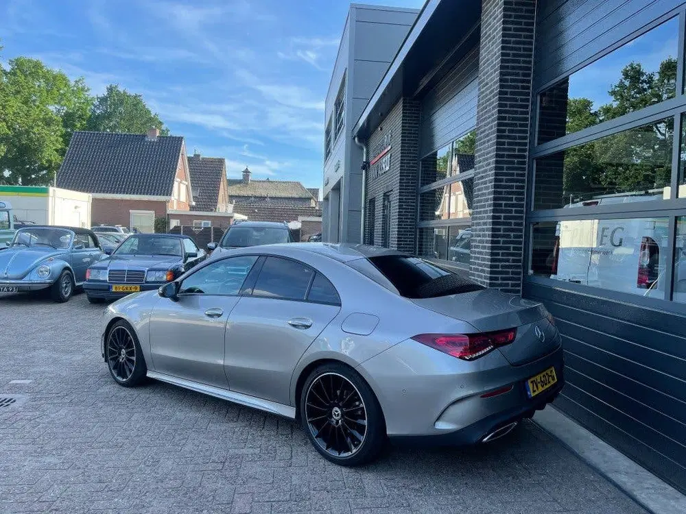 Mercedes-Benz CLA 180 Business Solution AMG Night uit 2019, foto 2