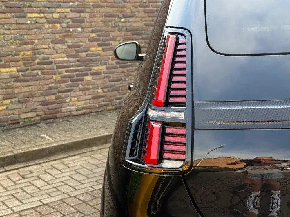 Renault 5 Comfort Range Iconic Cinq 52 kWh Direct be uit 2025, foto 14