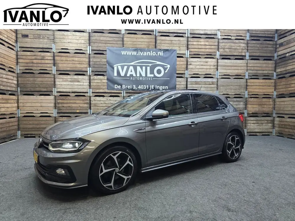 Volkswagen Polo 1.0 TSI Highline Business R Pano Full Led VC uit 2020