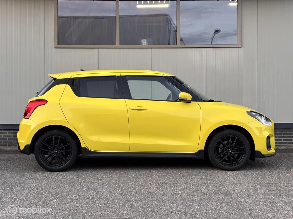 Suzuki Swift 1.4 Sport 140PK CHAMPION YELLOW camera RIJKLAAR uit 2019, foto 3
