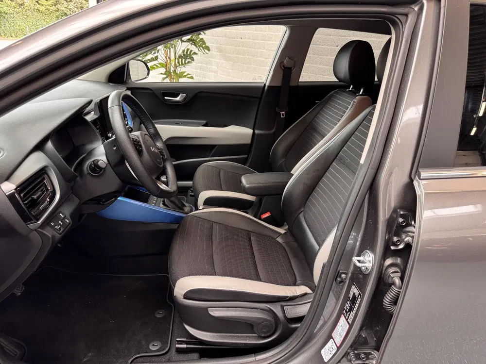 Kia Stonic 1.0 T-GDi MHEV DynamicPlusLine uit 2025, foto 2