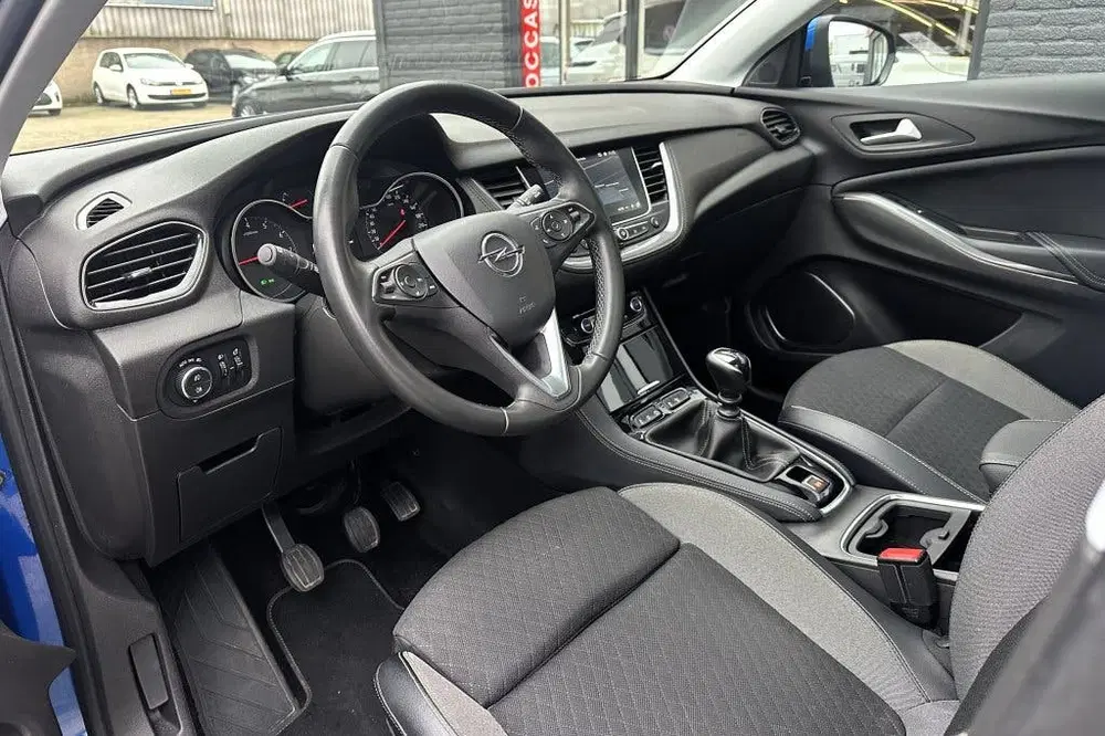 Opel Grandland X 1.2 Turbo Innovation uit 2020, foto 11