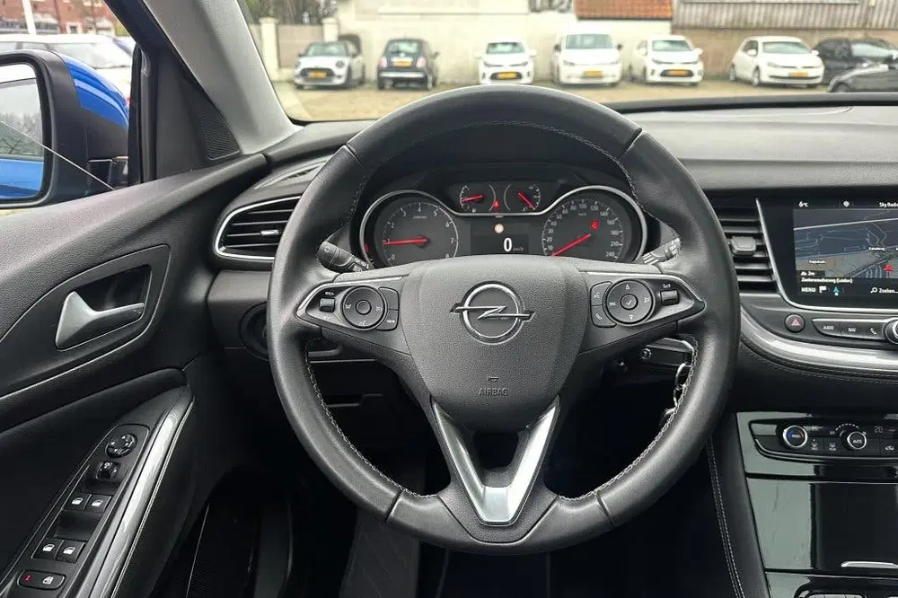 Opel Grandland X 1.2 Turbo Innovation uit 2020, foto 16