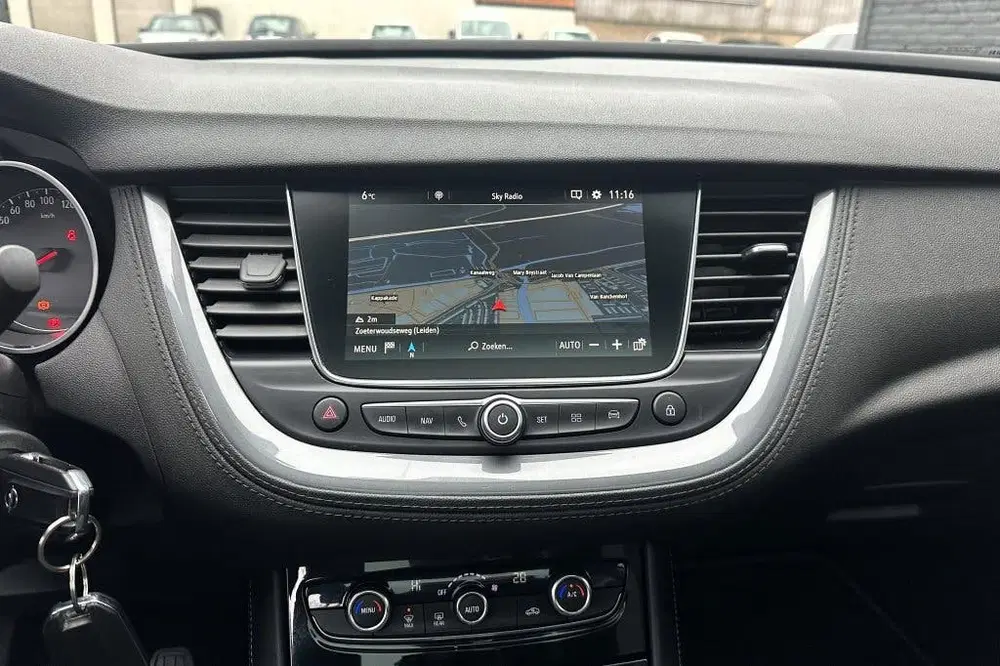 Opel Grandland X 1.2 Turbo Innovation uit 2020, foto 17