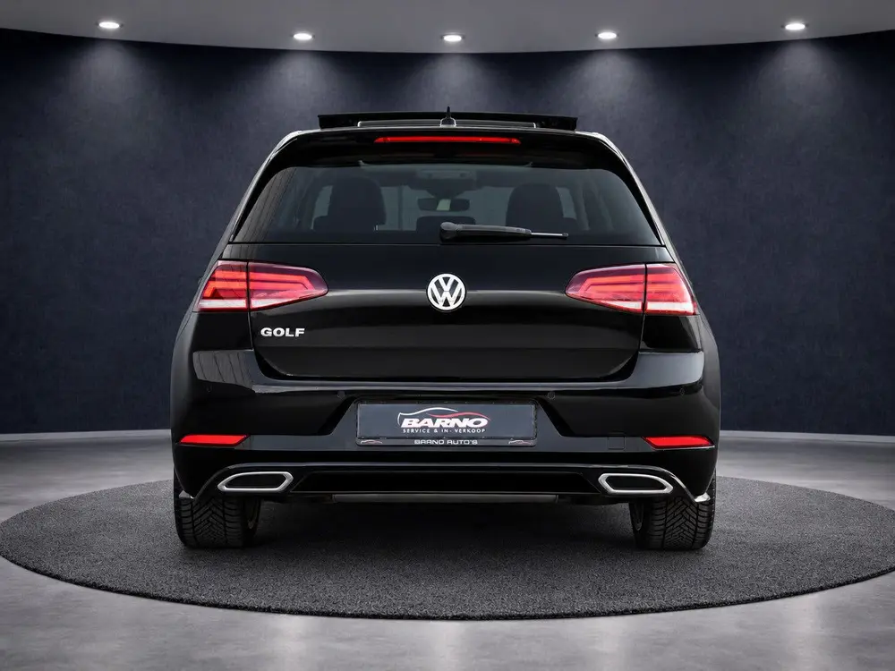 Volkswagen Golf 1.5 TSI R-Line 150 PK PANO|IQ.Drive uit 2019, foto 8