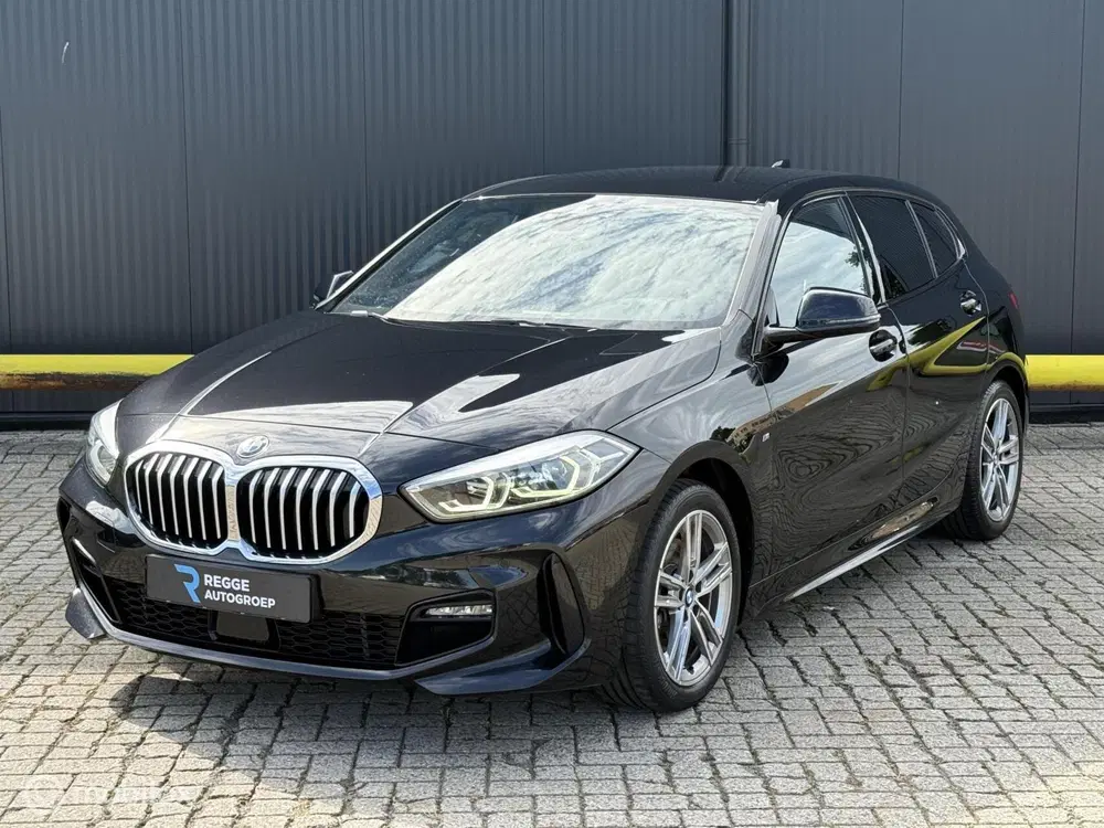 BMW 1-serie 118i EDE Corporate Lease M Sport uit 2021