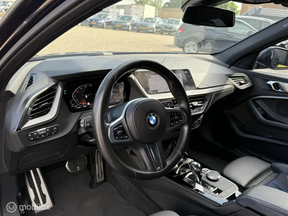 BMW 1-serie 118i EDE Corporate Lease M Sport uit 2021, foto 11