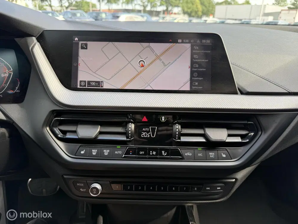 BMW 1-serie 118i EDE Corporate Lease M Sport uit 2021, foto 16