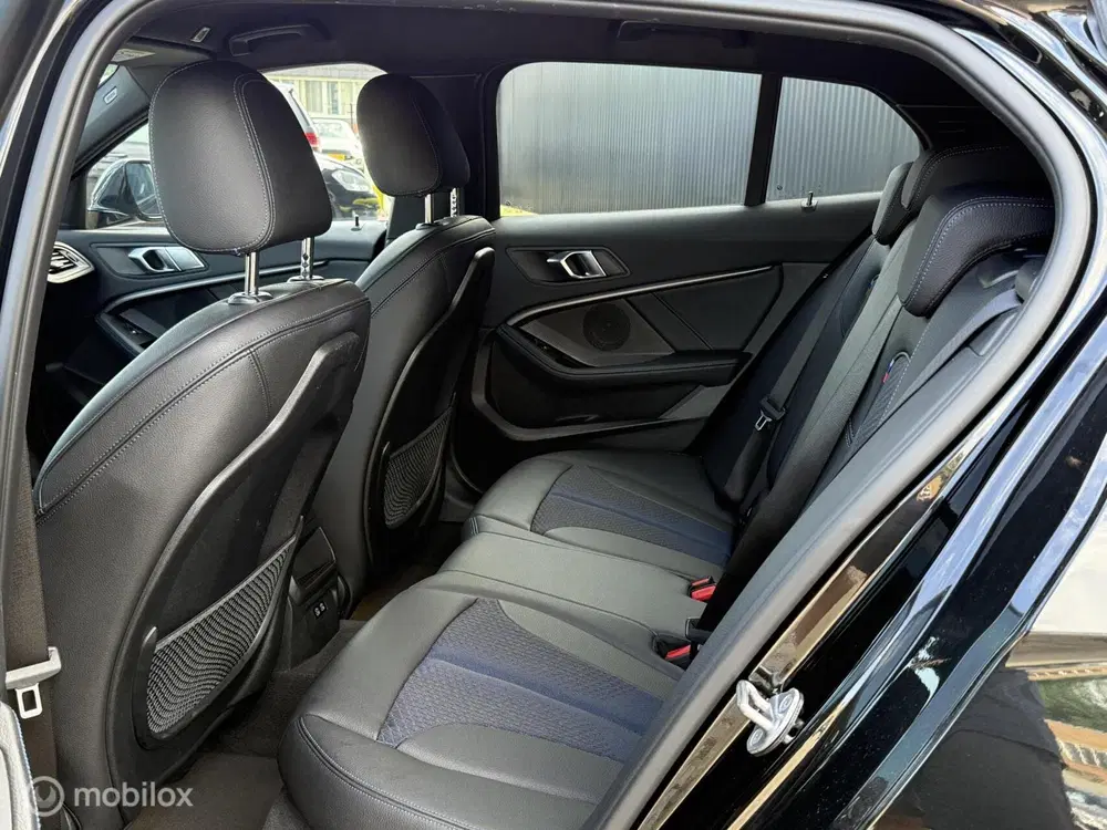 BMW 1-serie 118i EDE Corporate Lease M Sport uit 2021, foto 20