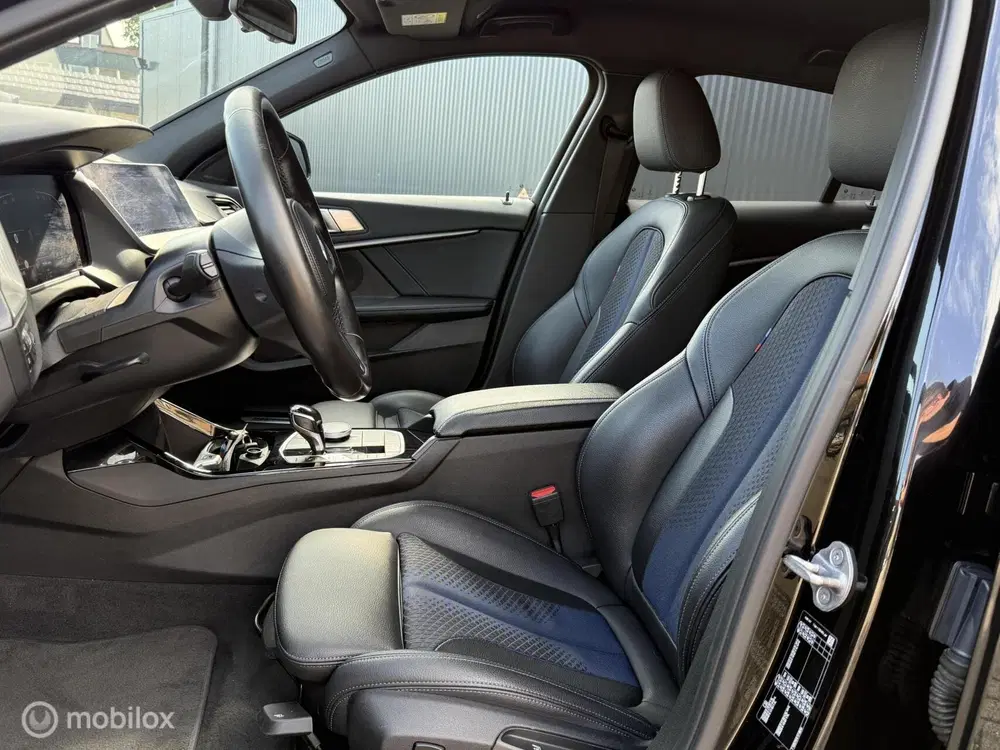BMW 1-serie 118i EDE Corporate Lease M Sport uit 2021, foto 4