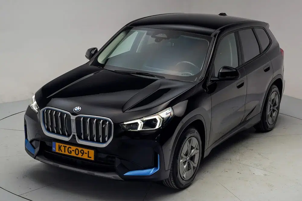 BMW iX1 xDrive30 67 kWh Executive Sport [ LED Navi uit 2023, foto 13