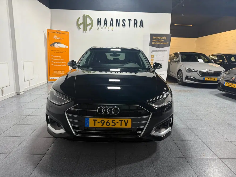 Audi A4 35 TFSI Advanced Edition Hybrid uit 2023, foto 2