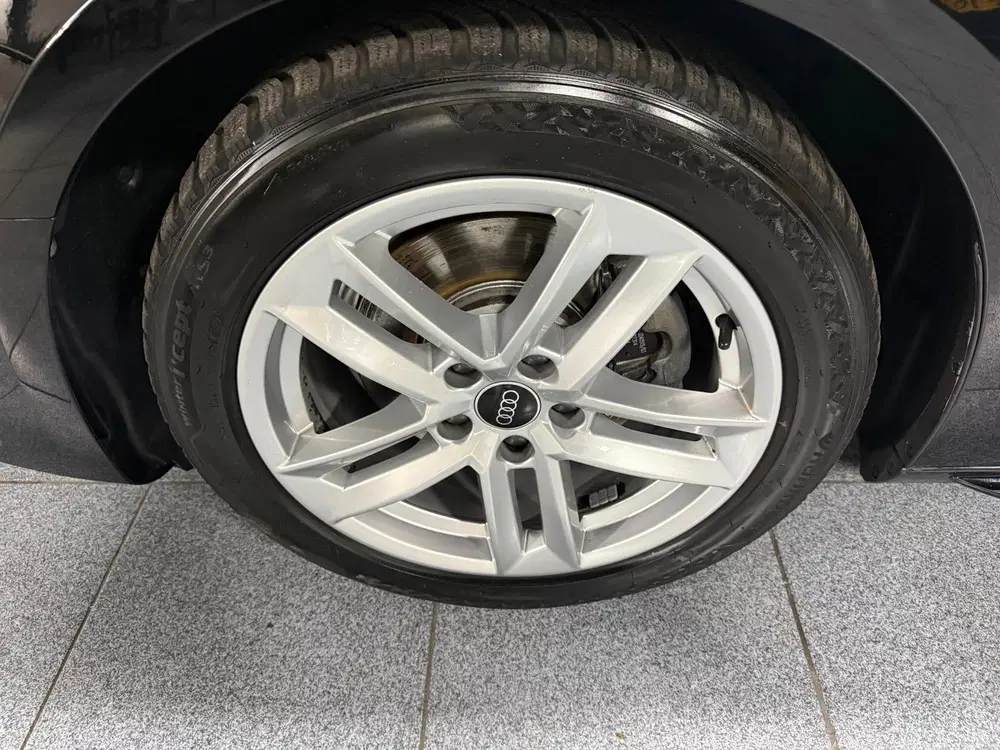 Audi A4 35 TFSI Advanced Edition Hybrid uit 2023, foto 5