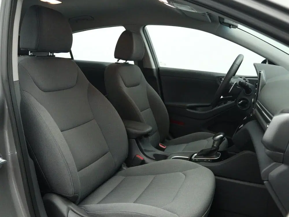 Hyundai IONIQ 1.6 GDi PHEV Comfort uit 2022, foto 19