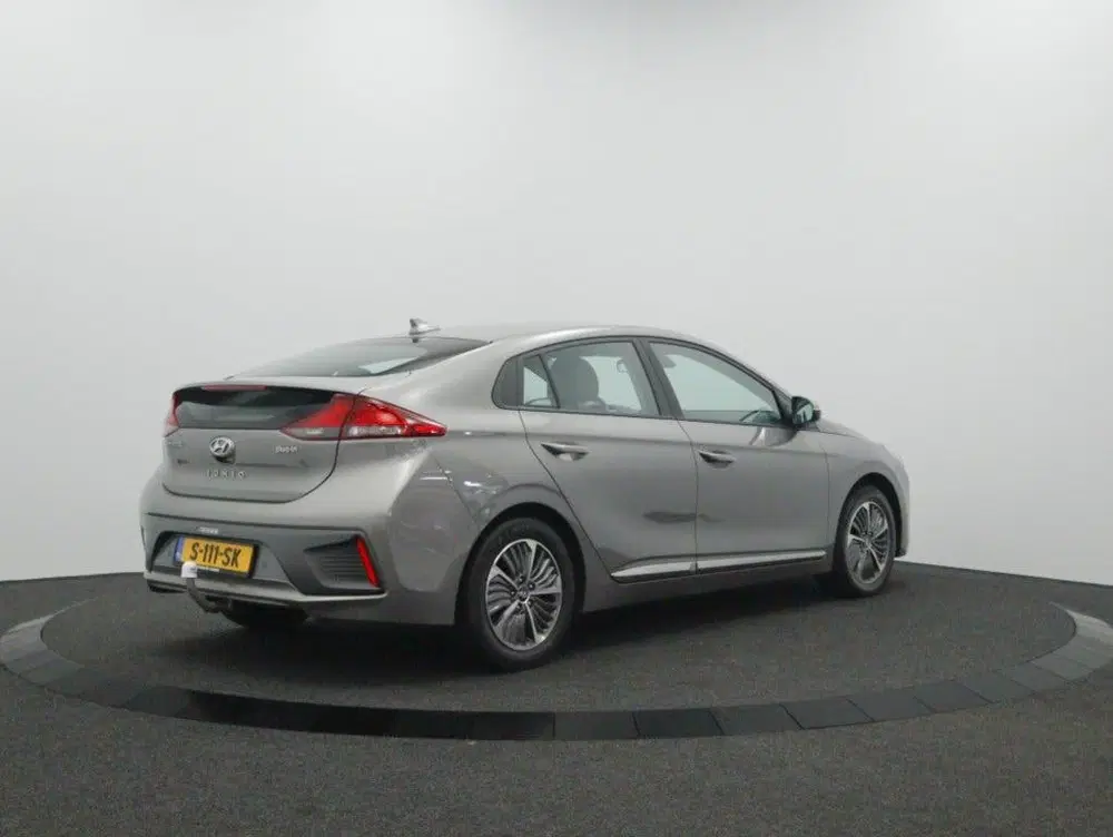 Hyundai IONIQ 1.6 GDi PHEV Comfort uit 2022, foto 2