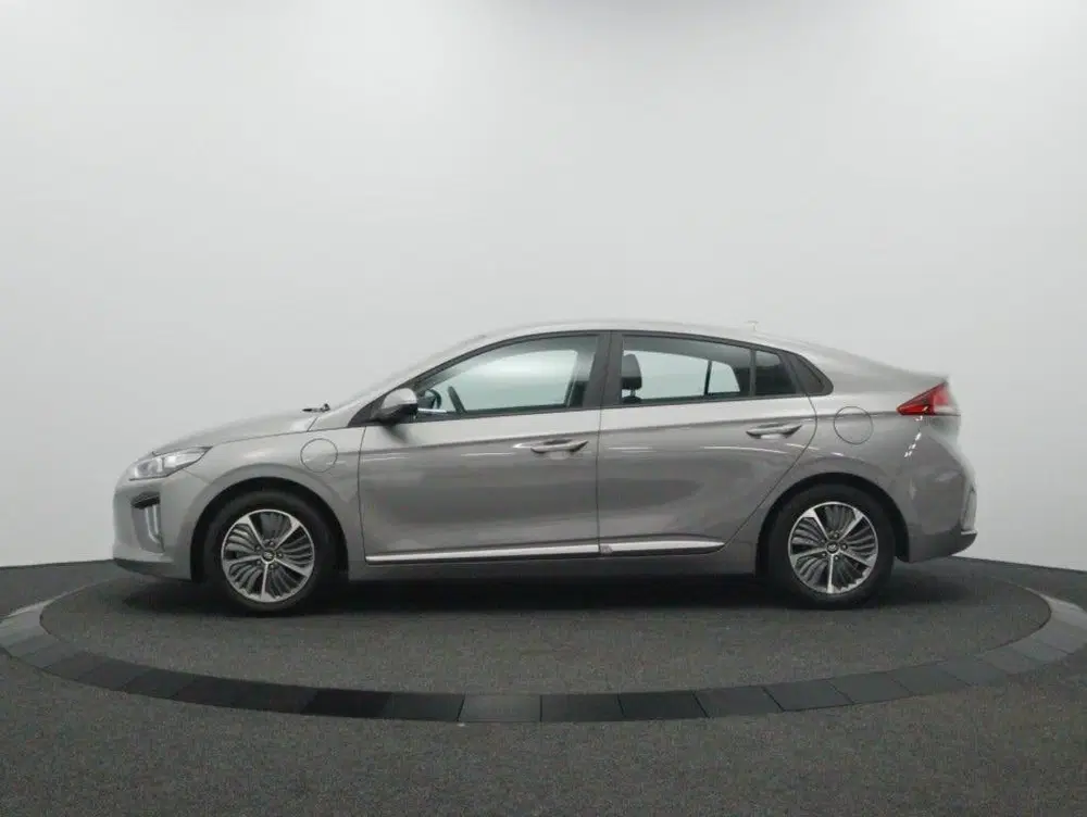 Hyundai IONIQ 1.6 GDi PHEV Comfort uit 2022, foto 6