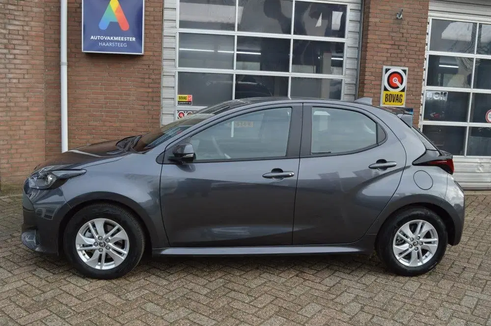 Toyota Yaris 1.5 Hyb. 115 Active uit 2025, foto 2