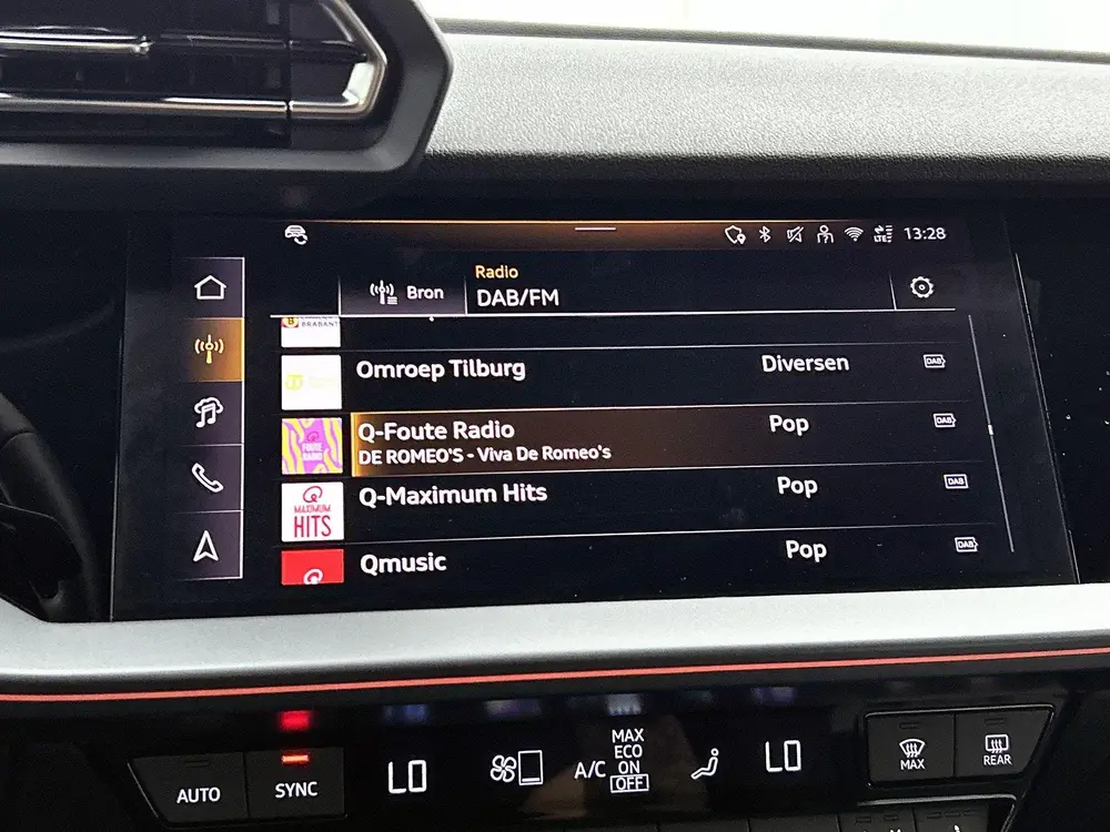 Audi A3 40 TFSI e S edition 204 PK l Adaptive crui uit 2025, foto 11