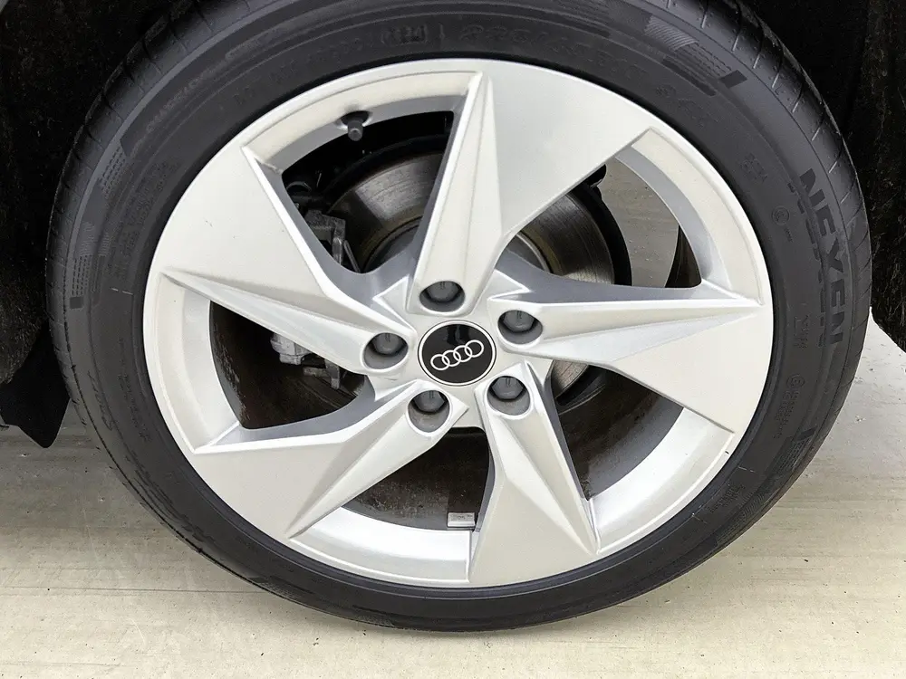 Audi A3 40 TFSI e S edition 204 PK l Adaptive crui uit 2025, foto 6