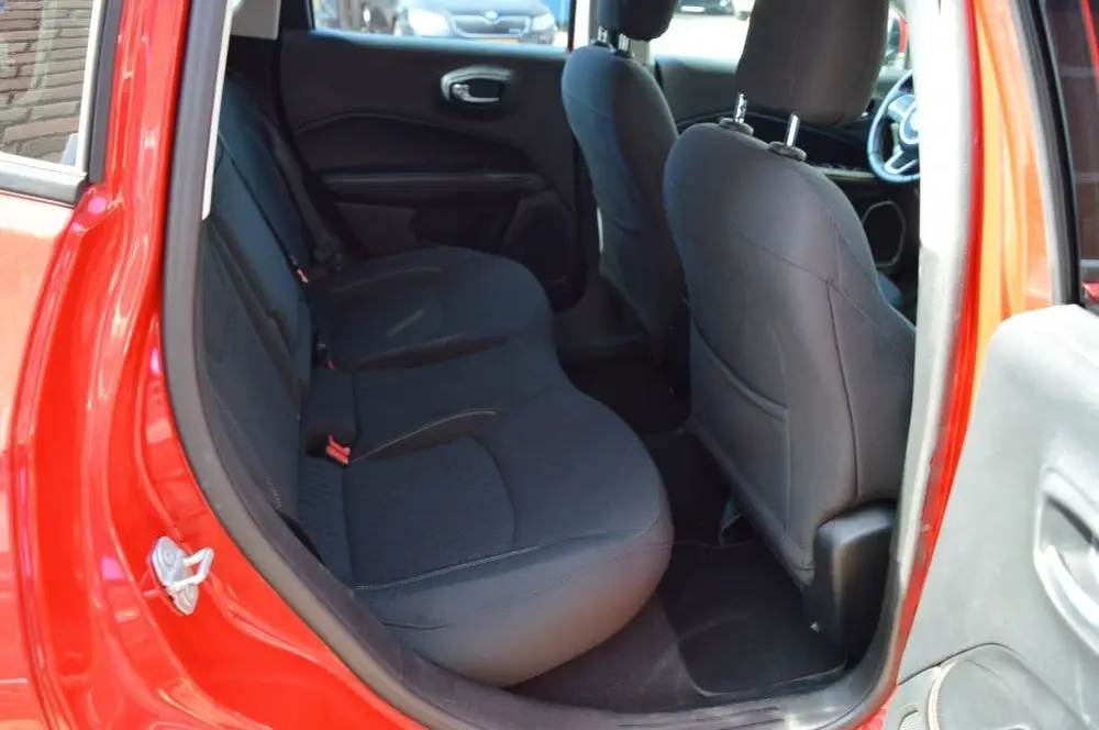 Jeep Compass 1.6 M.Jet Longitude, Pdc, Klimaatregeling uit 2019, foto 13