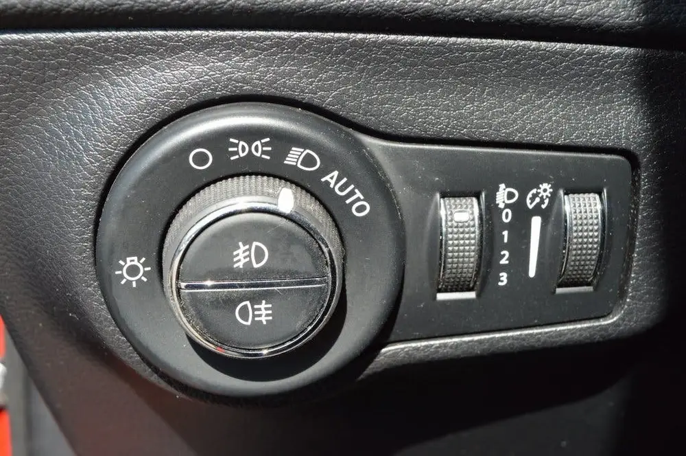 Jeep Compass 1.6 M.Jet Longitude, Pdc, Klimaatregeling uit 2019, foto 20