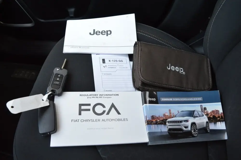 Jeep Compass 1.6 M.Jet Longitude, Pdc, Klimaatregeling uit 2019, foto 4