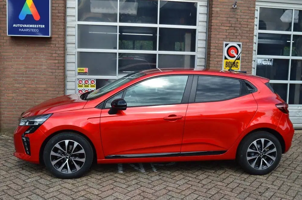 Mitsubishi Colt 1.0T MT Intense+ uit 2024, foto 2