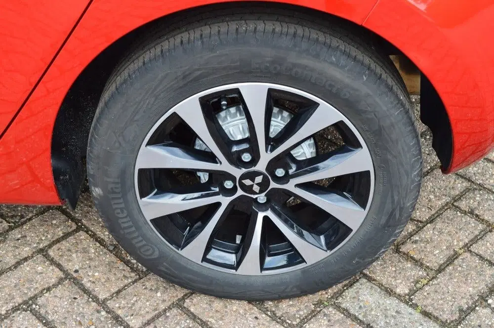 Mitsubishi Colt 1.0T MT Intense+ uit 2024, foto 9