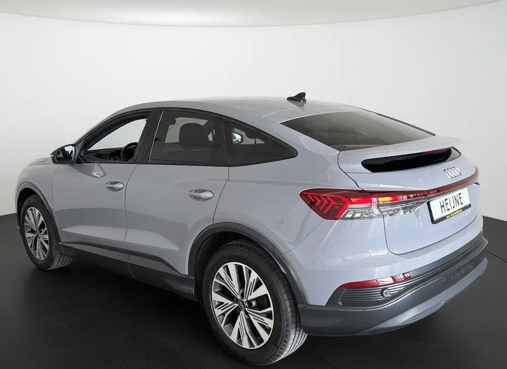 Audi Q4 e-tron 35 EDITION 55 kWh 170PK LEDER uit 2023, foto 4