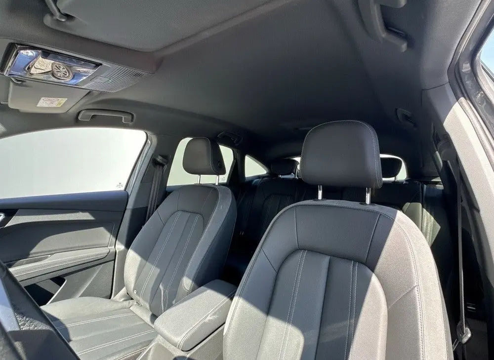 Audi Q4 e-tron 35 EDITION 55 kWh 170PK LEDER uit 2023, foto 9