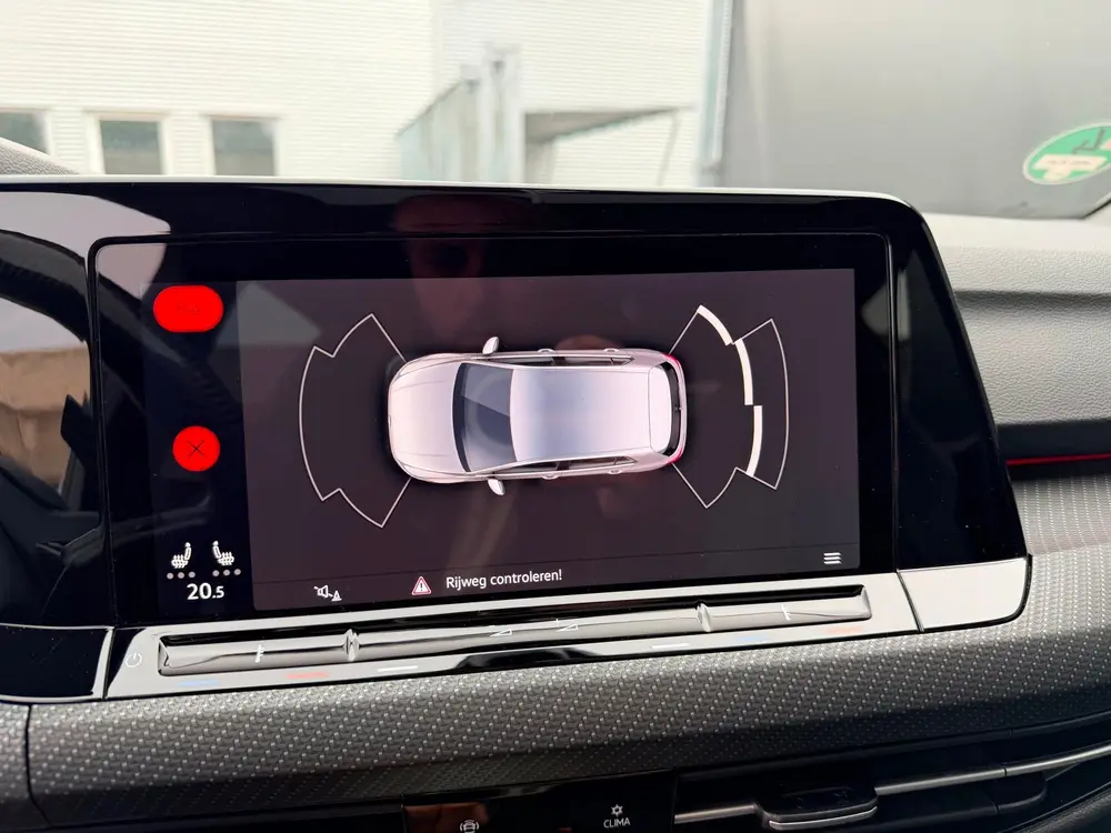 Volkswagen GOLF 1.5 eTSI R-Line 45dkm panorama uit 2022, foto 15